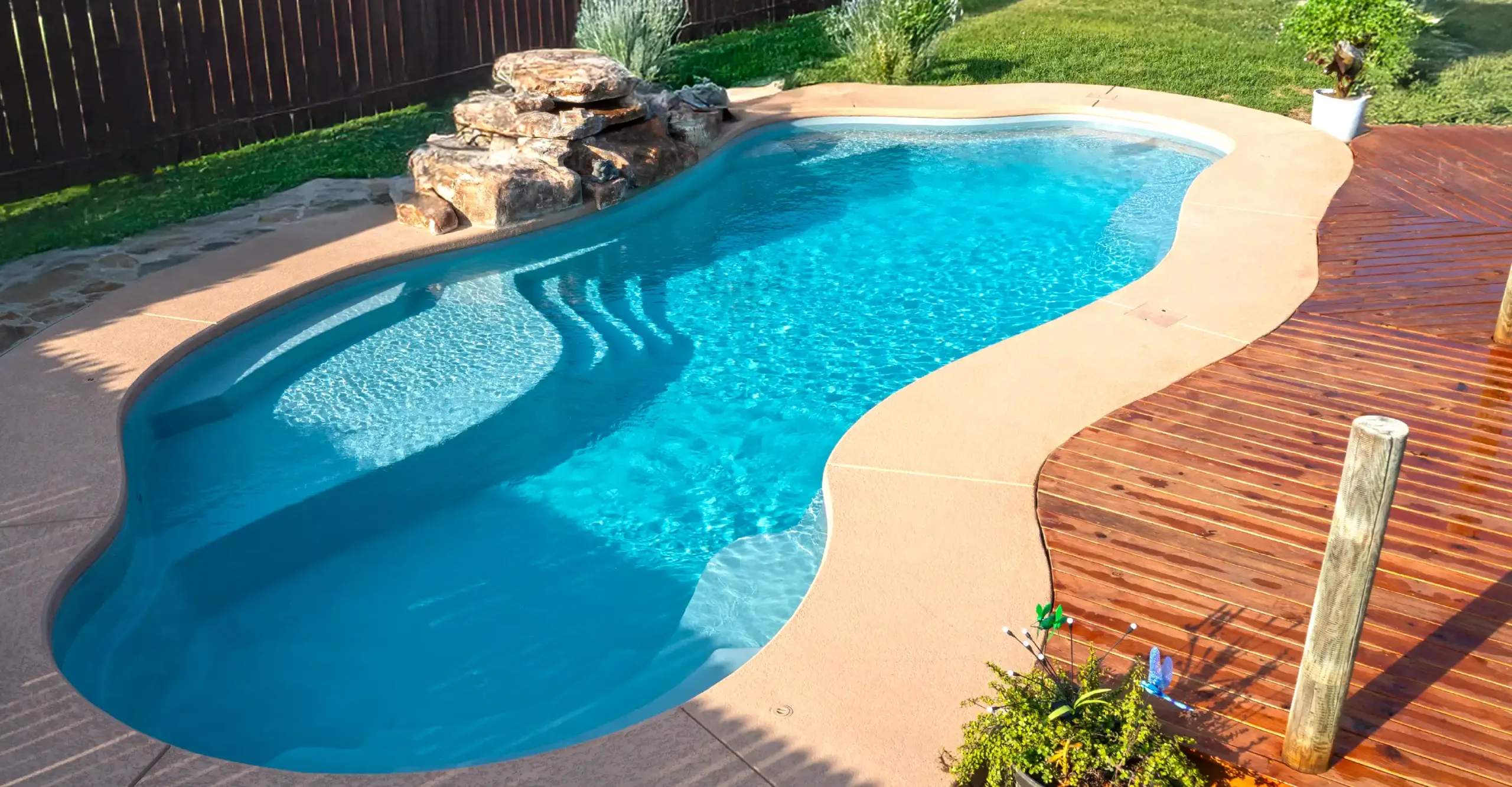 The Aria Backyard Fiberglass Pool Design