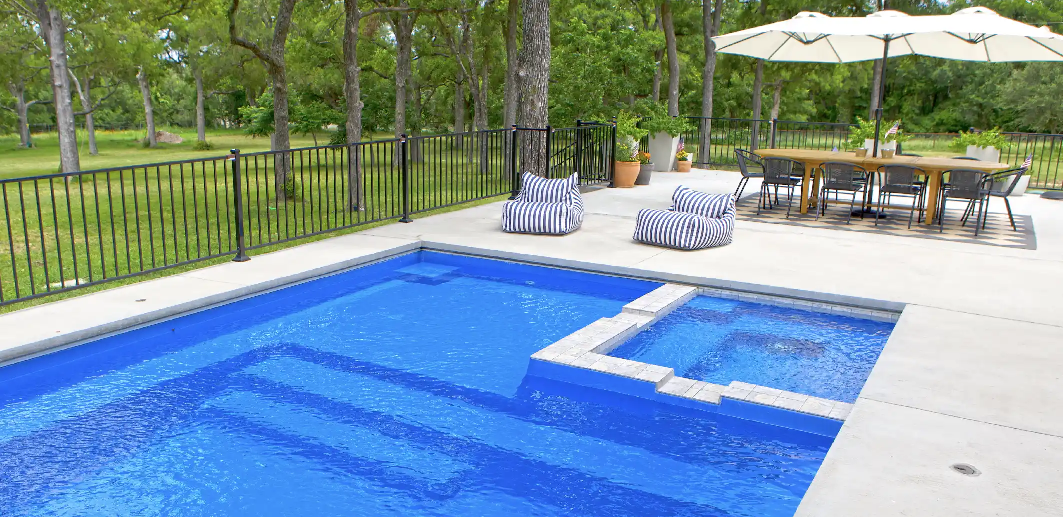 Key Features of the Intrigue backyard fiberglass pool