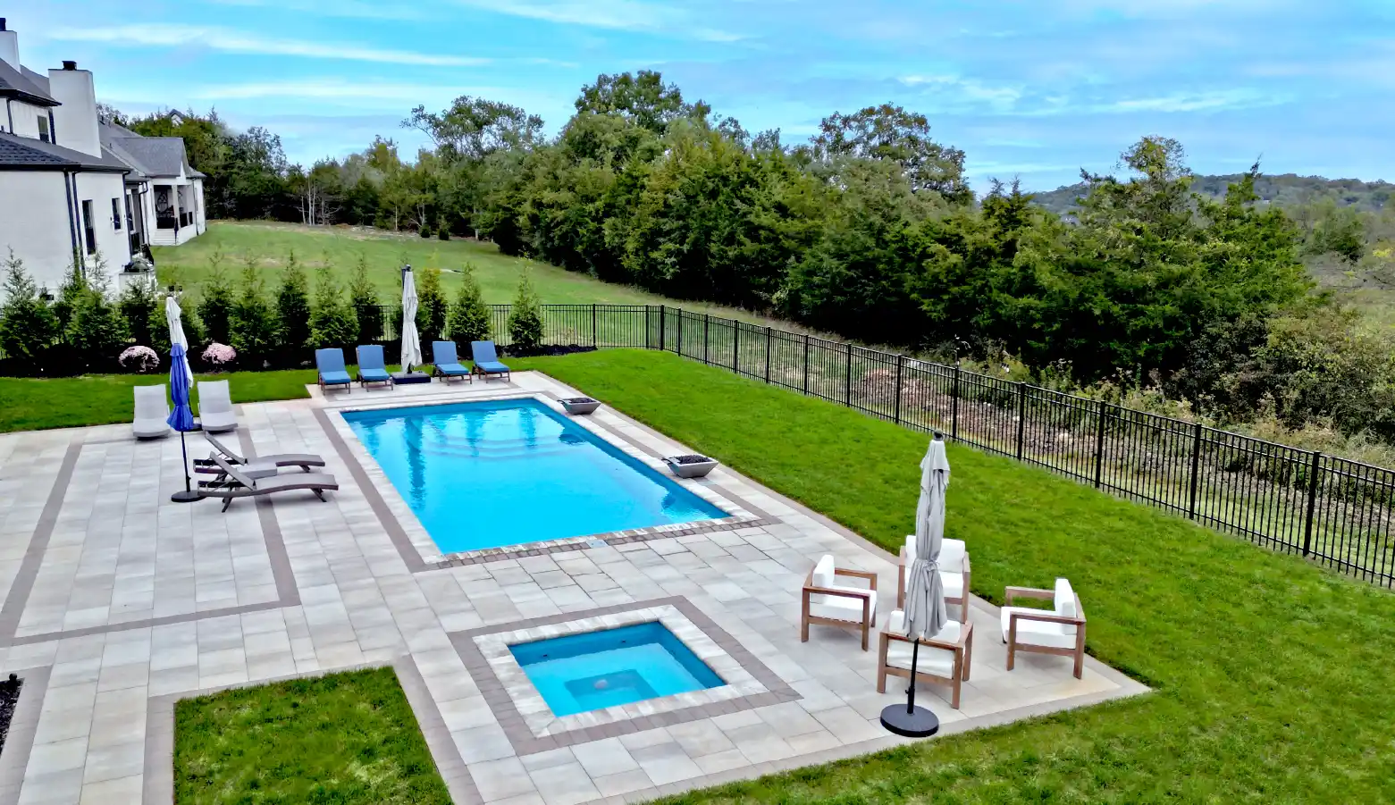 Why the Offseason in Middle Tennessee is the Smartest Time to Install a Swimming Pool